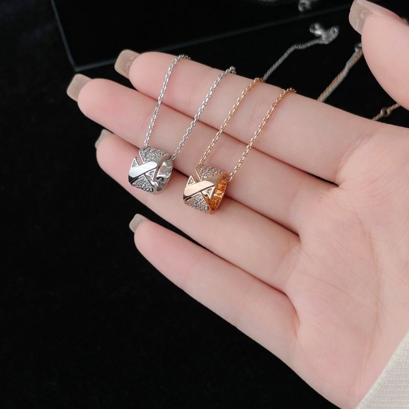 CHAUMET